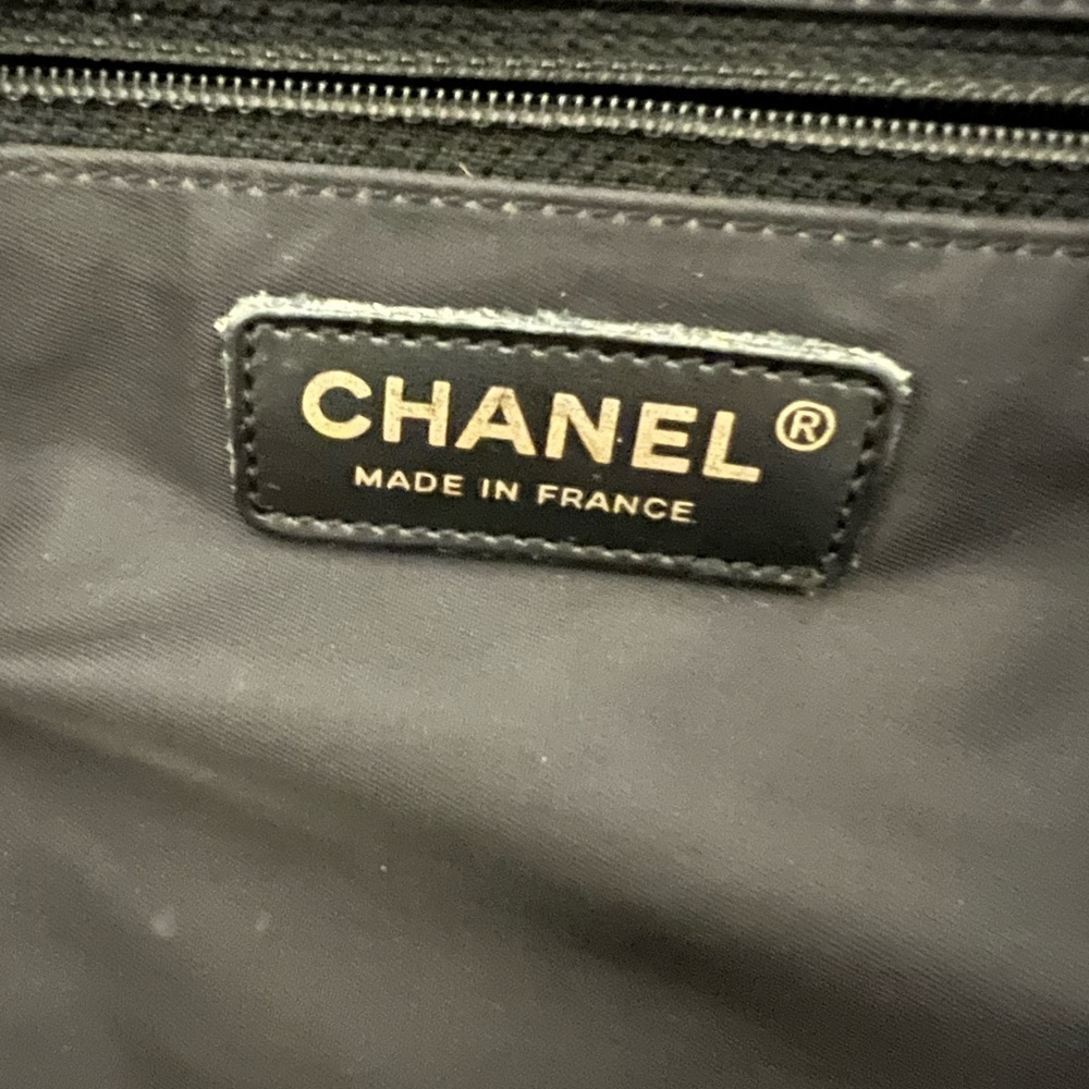 Chanel Black New Travel Line Nylon Tote - Picture 11 of 13